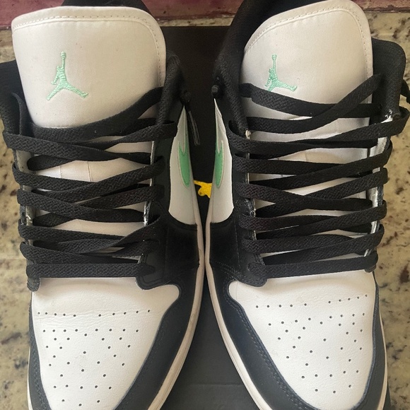 Jordan 1 Lows, size 12 - Picture 1 of 4